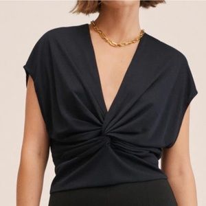 Mango black Top